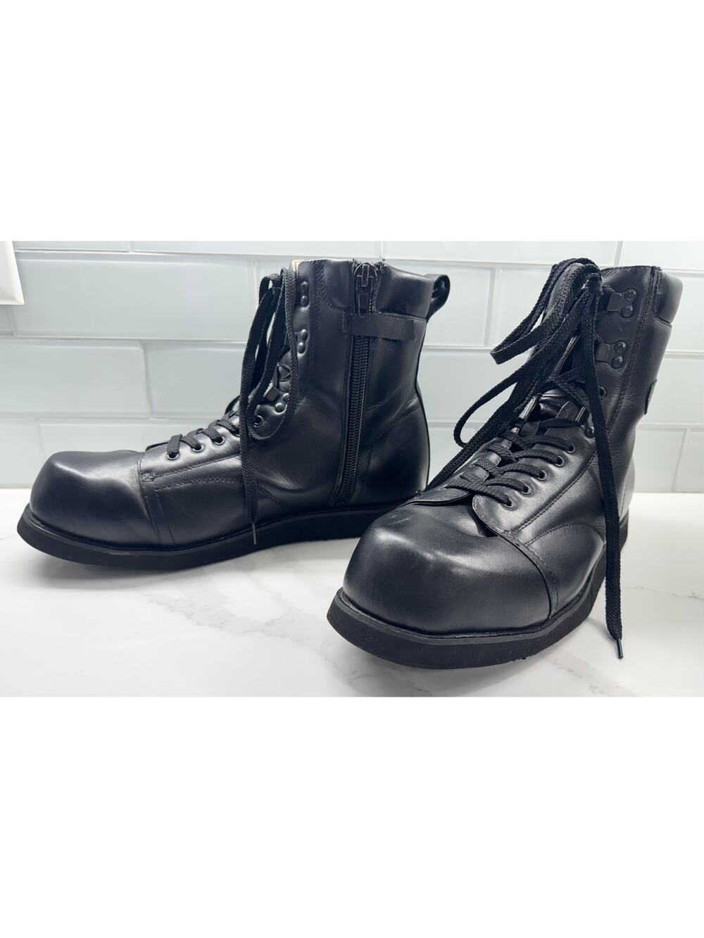Mt. Emey Genuine Leather Black Boots, Men's Size 15 Wide (2E)